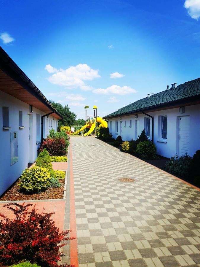 Domki I Pokoje Baltimor Grzybowo  Bagian luar foto
